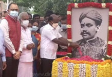 கப்பலோட்டிய தமிழன் வ.உ.சி.யின் 85ம் ஆண்டு நினைவு நாள்!: திருவுருவ படத்திற்கு அமைச்சர்கள் மா.சுப்பிரமணியன், சேகர்பாபு மலர்தூவி மரியாதை..!!