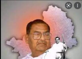 அரசியல்வாதி, திரைபட தயாரிப்பாளர், கொங்கு வேளாளர்களுக்கு இட ஒதுக்கீடு பெற்று தந்தவர் ஐயா கோவை செழியன் கவுண்டர் பிறந்த நாளில் ஐயாவை போற்றி வணங்குவோம்!!!